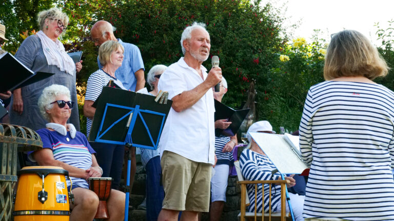 RNLI GARDEN PARTY-03