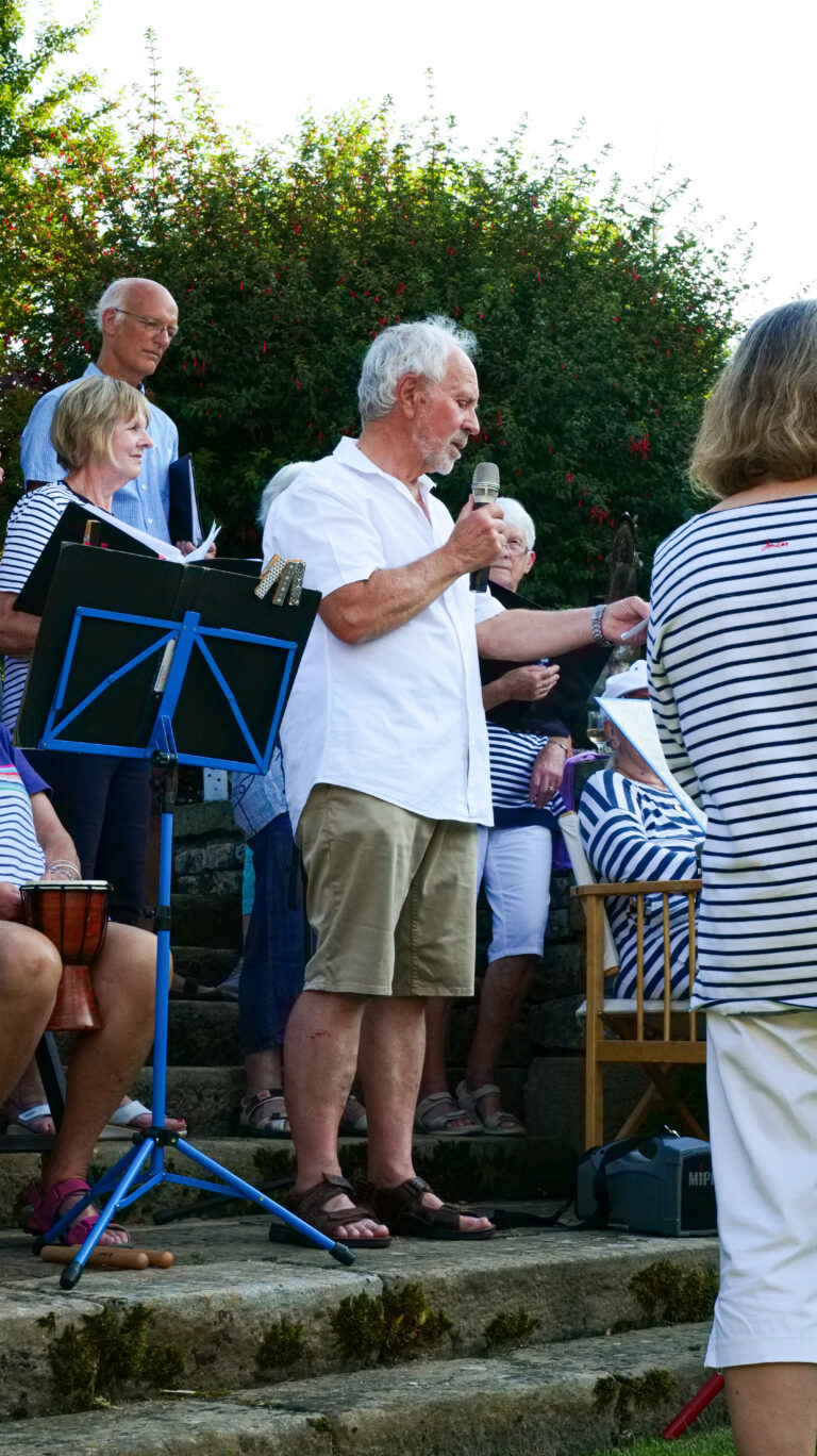 RNLI GARDEN PARTY-04