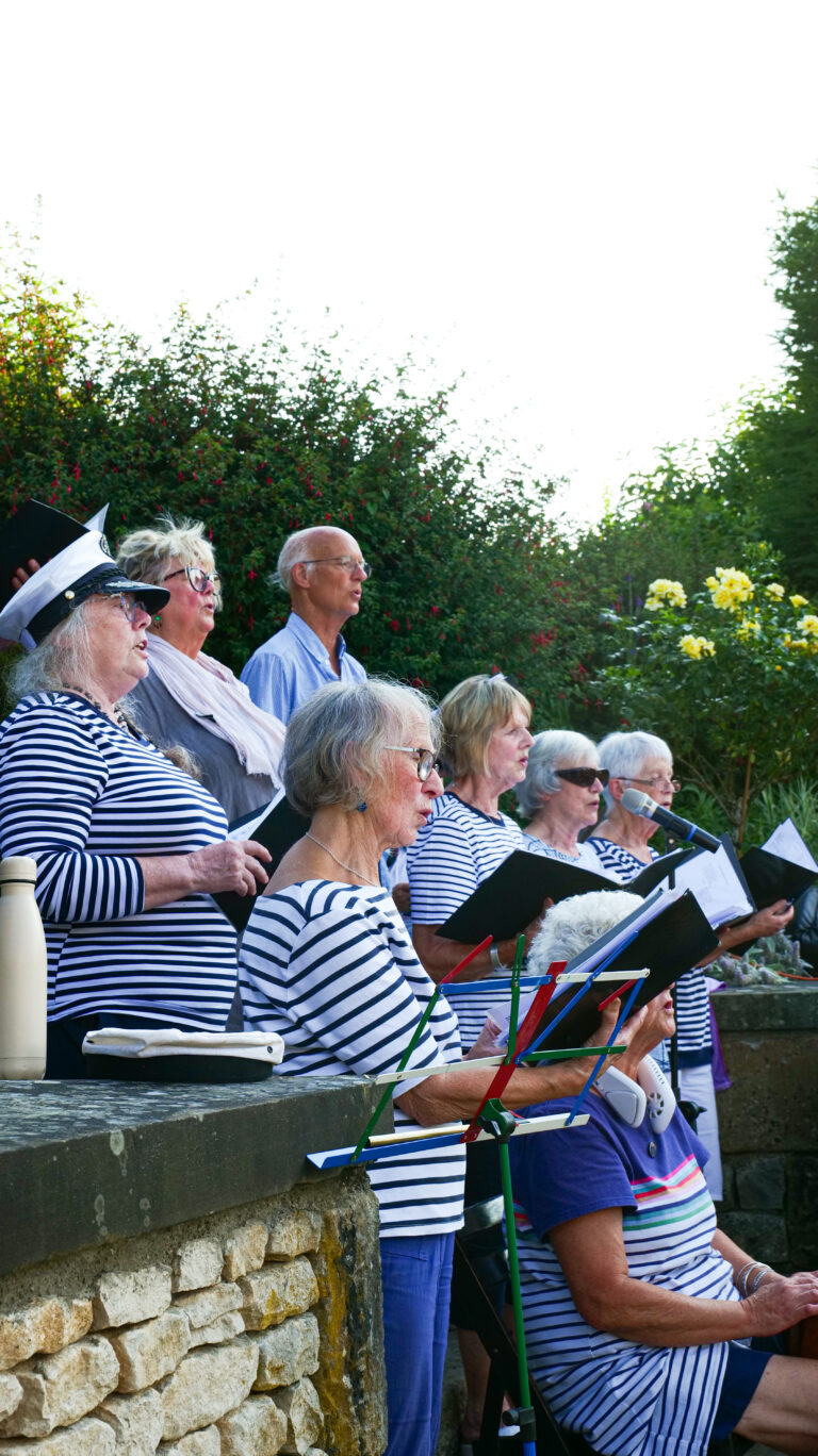 RNLI GARDEN PARTY-12